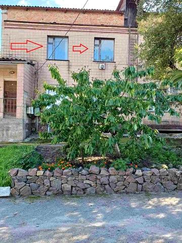 Квартира трикімнатна в Тетіїві Київ. обл. з гаражем, льохом і городом ЖК Тетіївська елітка