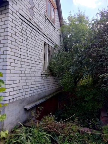 Продається дачний будинок