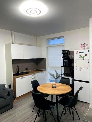 Продам 2-х кімнатну квартиру по вулиці Робоча (низ) ЖК АртХаус