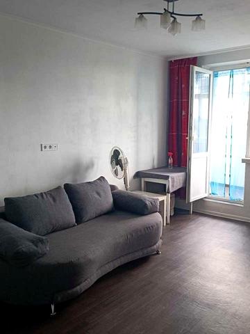 Щаслива вул., 21