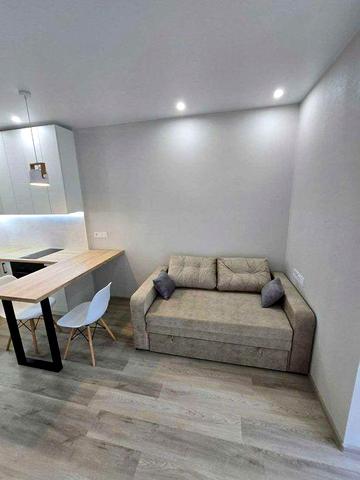 Здається мебльована 1 кім студія в ЖК Медовому