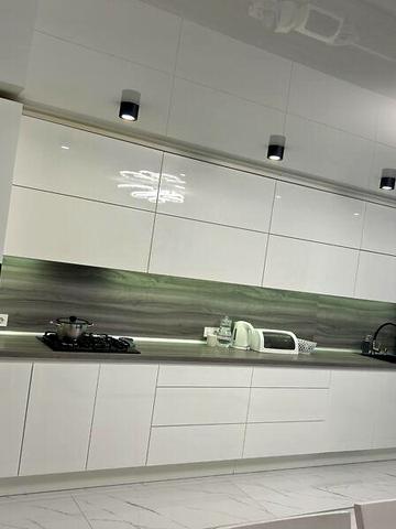 Продаж 3к Квартира 1-го Травня вулиця