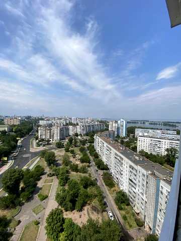 Припортова вул. (Героїв Сталінграда), 42/1