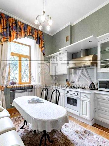 Продаж 4 кімнатной квартири Липінського 8 (велотрек)