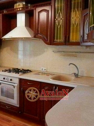 Марсельська вул., 32