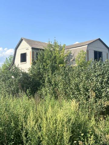 Недобудований будинок