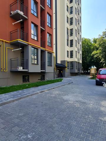 Волошкова вул. (Іванова), 4б