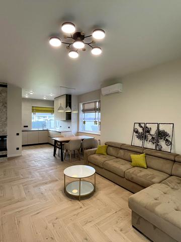 Володимира Мономаха вул.