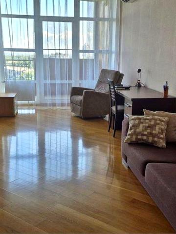 Пропонується 3 кімнатна квартира біля парку без комісійних ЖК Голден Парк