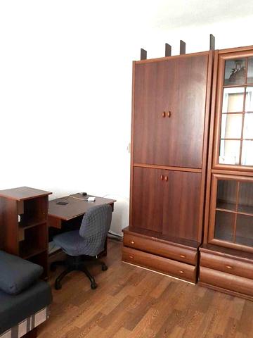 Футуристів пров., 9