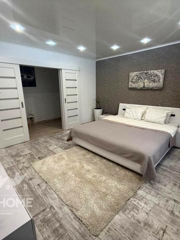 Шевченка просп., 7