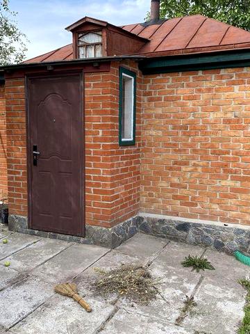 Продається будинок в Опішні біля музею