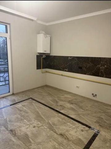 Студентська набережна вул., 2-Б