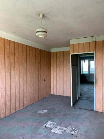 Бердянська вул., 1