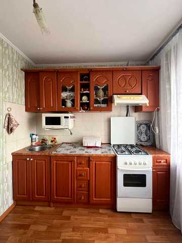 Прибузька вул., 34