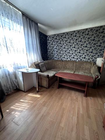 Марка Безручка вул., 27/3