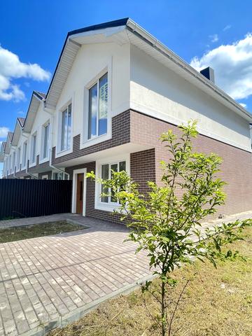 Новаторів вул., 2