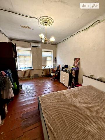 Продаж 3к Квартира Андрія Покровського (Наваринська) вулиця