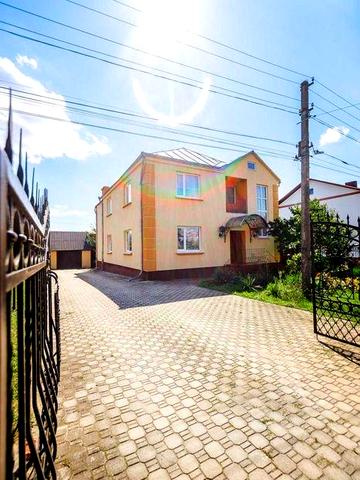 Продаж будинку в Гощі. Без комісії для покупця