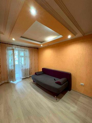 2-кімн. чешка Руська ремонт меблі техніка