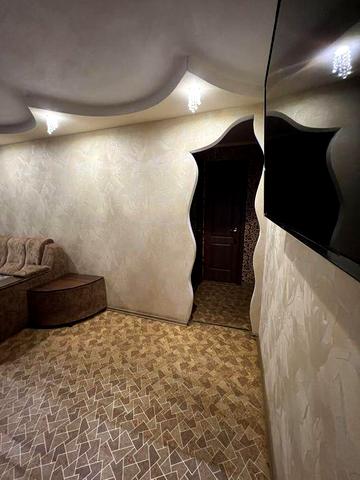 Продается 3 ком квартира ул.МИРОВИЧА 7 с отличным ремонтом и мебелью