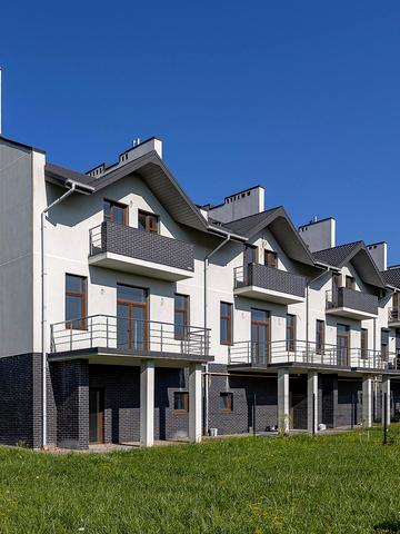 Андрея Шептицького вул., 21