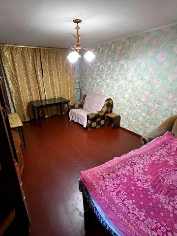 Здається 1-кварт по вул.Ю.Клена в р-ні Ближнього замостя, читайте опис