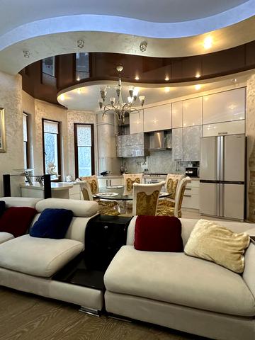 Чернігівська вул., 23а