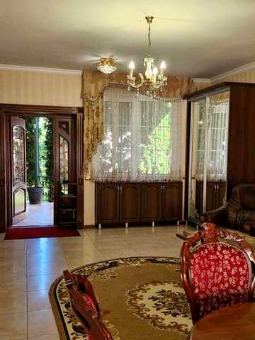 Продаж будинку в центрі Сваляви
