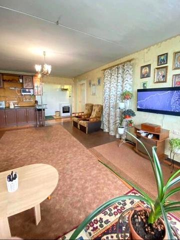 Дмитра Яворницького вул., 2Б