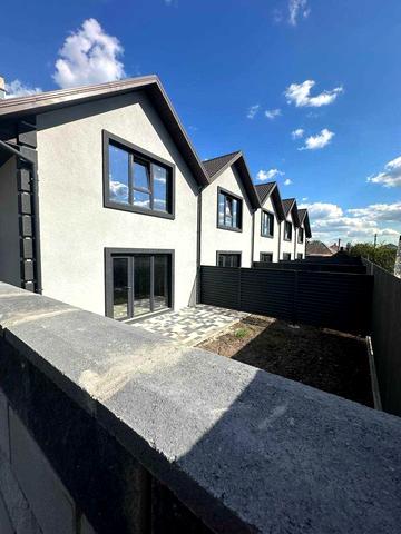 Івана Пулюя вул. (Логаша), 35