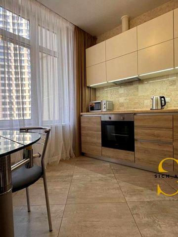 Двушка на Каманина за 20000