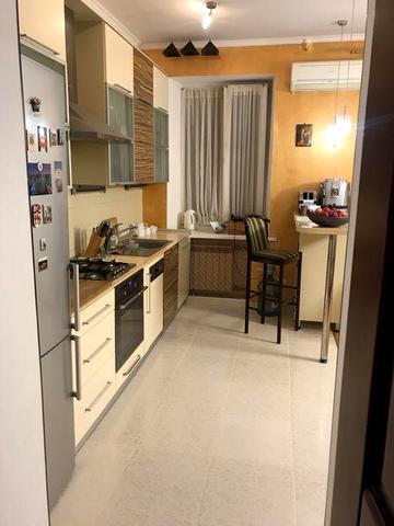 Срочно!!!Продам 3к.кв . Центр,ул.Дарвина 16