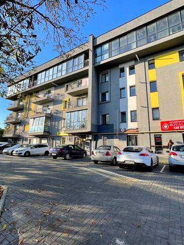 Рівненська вул., 123