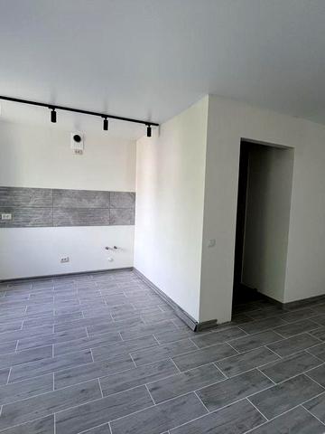 Продам квартиру з ремонтом