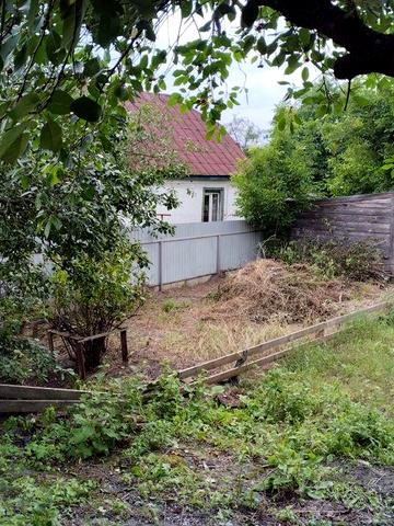 Продам пів будинка