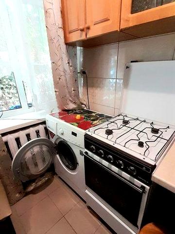 Сдам 1 комн.домик (квартира на земле) Киевск.р-н Львовская маг"Сантим"