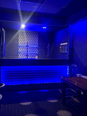 Дмитра Яворницького вул., 6