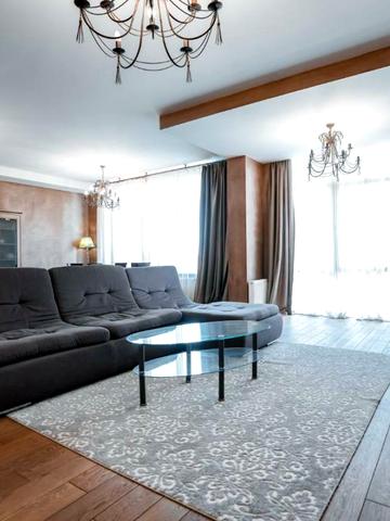 Андрія Верхогляда вул. (Михайла Драгомирова), 16-Б