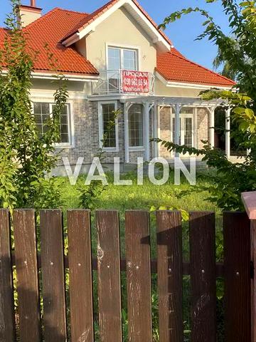 Юліанська, 37