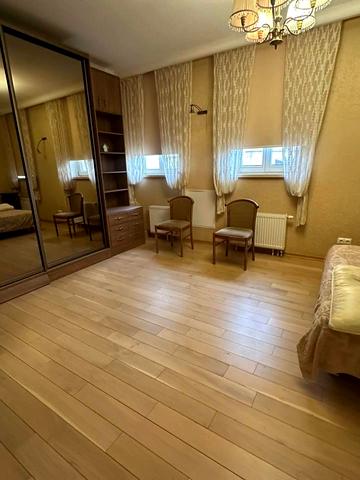 Крутий узвіз, 5