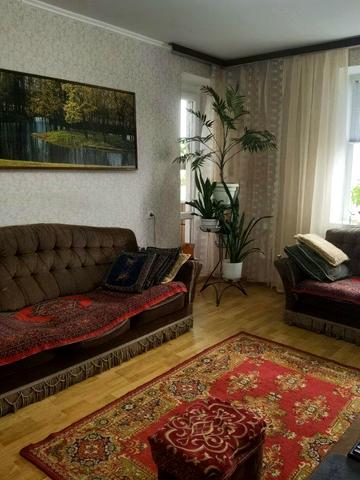 Хрещатик вул., 200