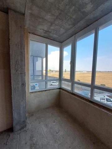 Владислава Бувалкіна вул., 70