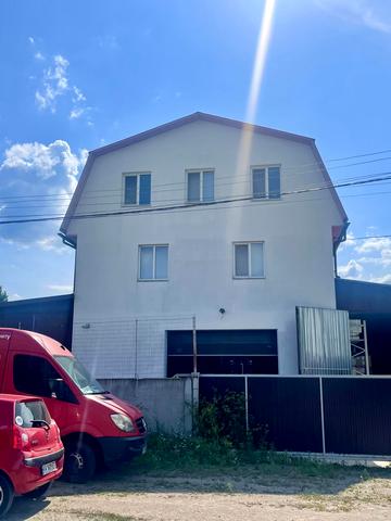 Козацька вул., 22