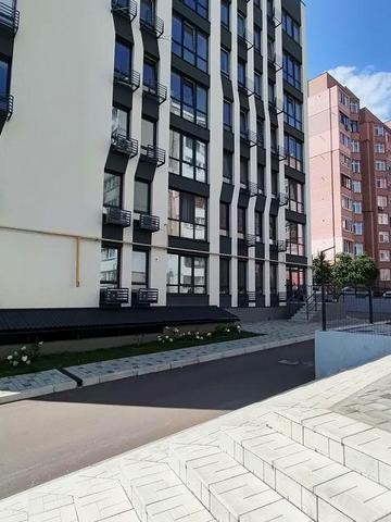 Продається дворівнева квартира в м.Васильків  з власною терасою ЖК СОНЯЧНИЙ