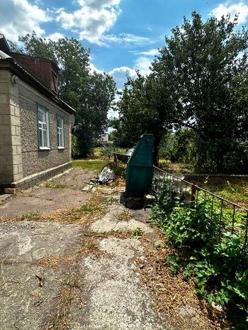 Продам будинок...