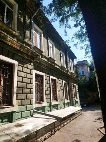 7. Продам квартиру в центре Лютеранский переулок