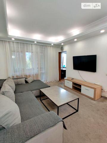 Довгострокова оренда 4к Квартира Січеславська Набережна вулиця