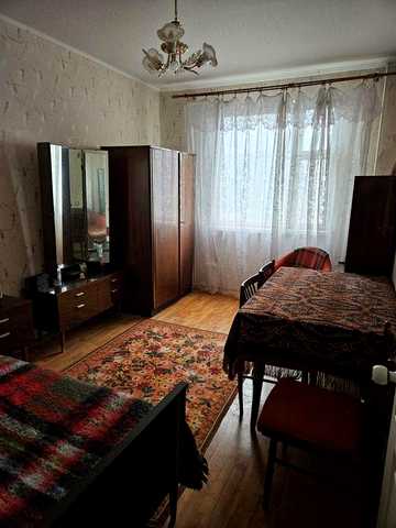 Продам 2х кім. квартиру вул. Заліська