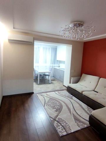 Заліська вул., 5